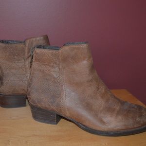 Steve Madden Brown Leather Booties
